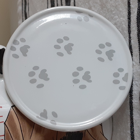 Mount Clemens Pottery Brown Baggin' It Whimsical Cat Tail Handle Lidded Mug - Picture 7 of 8